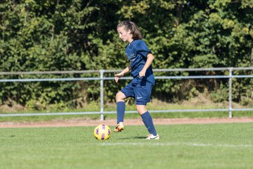 Bild 205 - B-Juniorinnen Krummesser SV - SV Henstedt Ulzburg : Ergebnis: 0:3